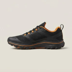 Zapatilla de trail Aldarri Ziraun 6, color negro y naranja, vista lateral